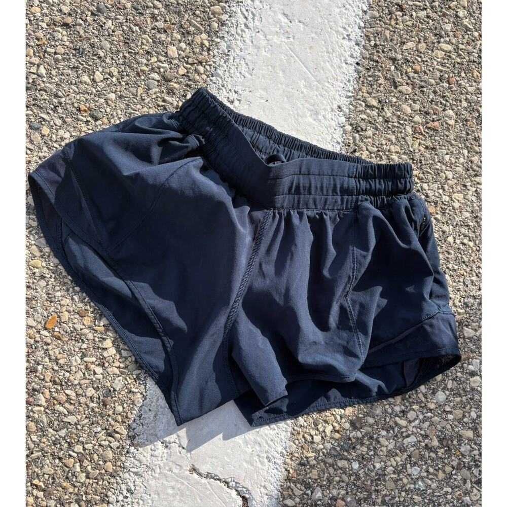 Lululemon Running Shorts Women's Size 4 Navy Lightweight Athletic Zip & Pocket
